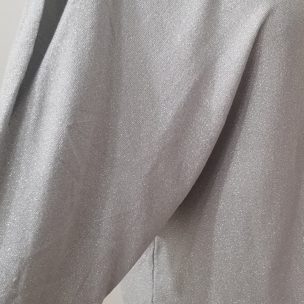 Brand new gray top size L - Picture 4 of 14